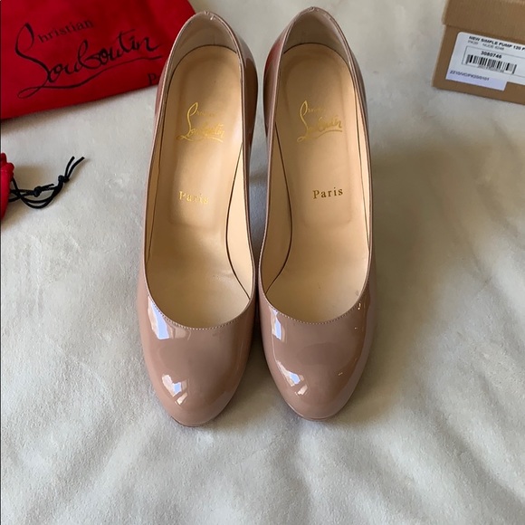 Christian Louboutin nude heels - Picture 7 of 8
